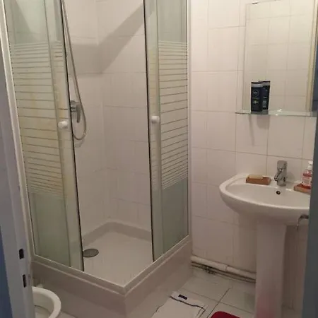 T2 De 37 M2 Au Coeur De Versailles